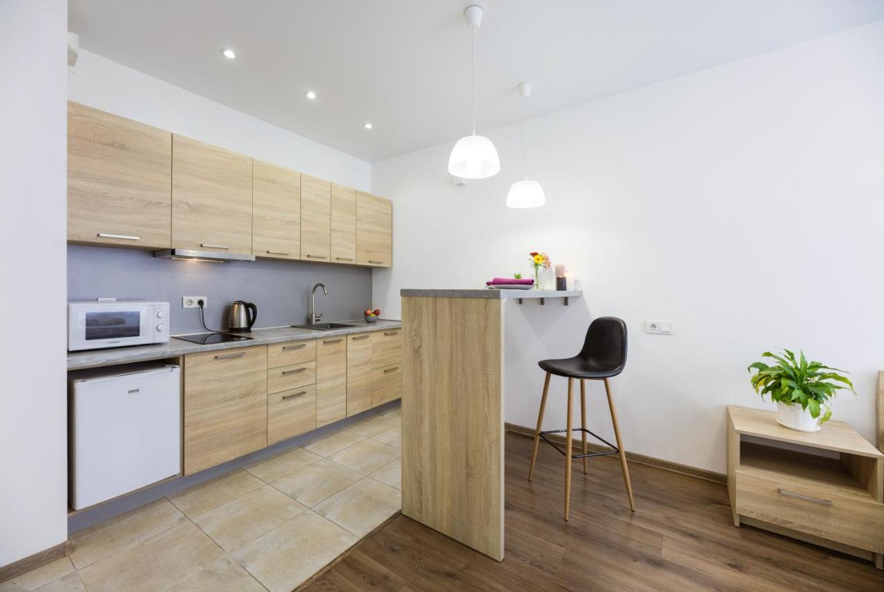 Nyvky Like Home - Studio - Apt 20 Київ Екстер'єр фото